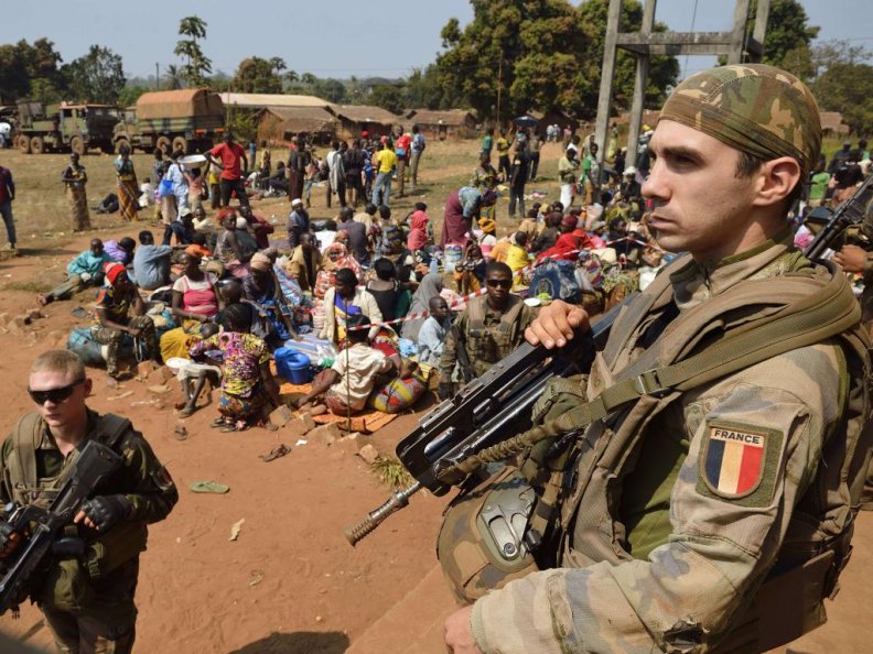 french_soldiers_in_central_african_republic.jpg