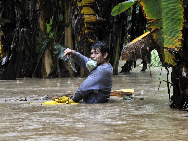 flood_in_bolivia.jpg