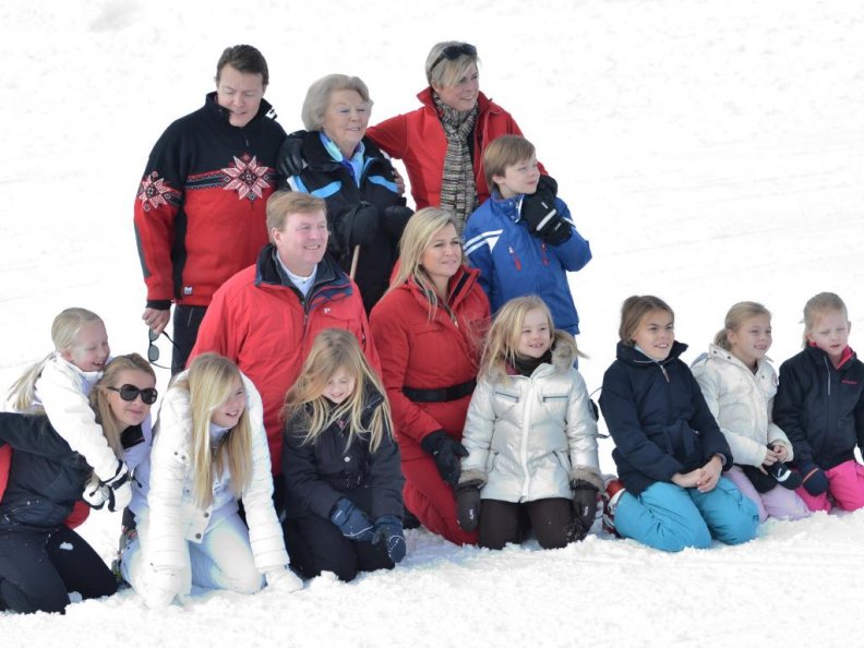 dutch_royal_family.jpg