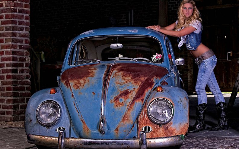 cowgirl_and_her_hot_vw.jpg
