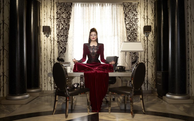 Lana Parrilla as Evil Queen