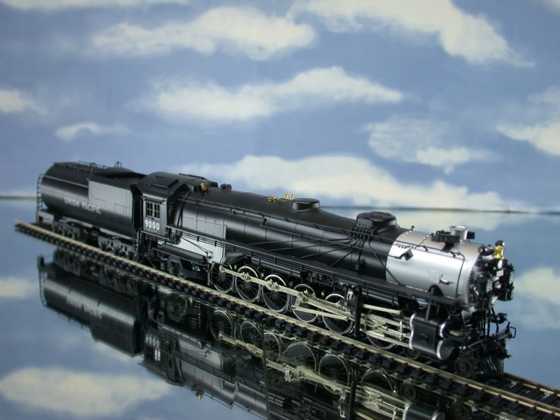 union_pacific_9000_painted_over_brass_4_12_2.jpg