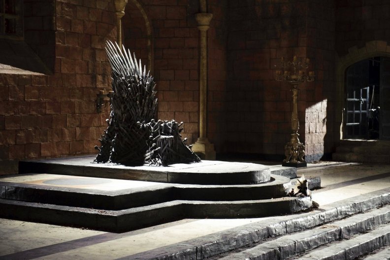 Game of Thrones _ The Iron Throne
