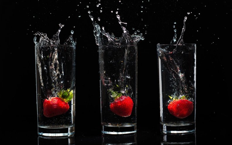 strawberries_and_water.jpg