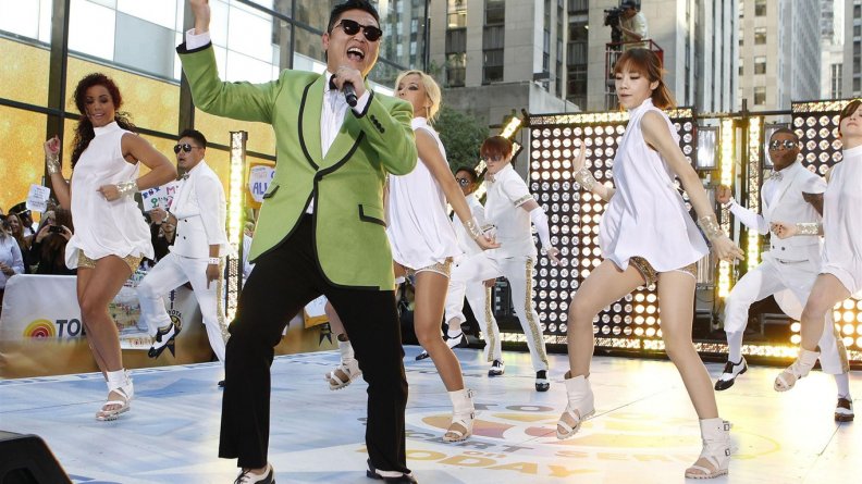Gangnam Style live 1
