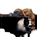 Alicia Keys in creative mode...