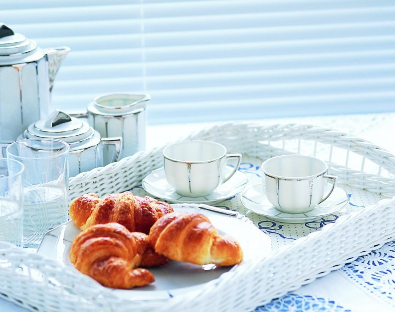 i_invite_you_to_breakfast.jpg