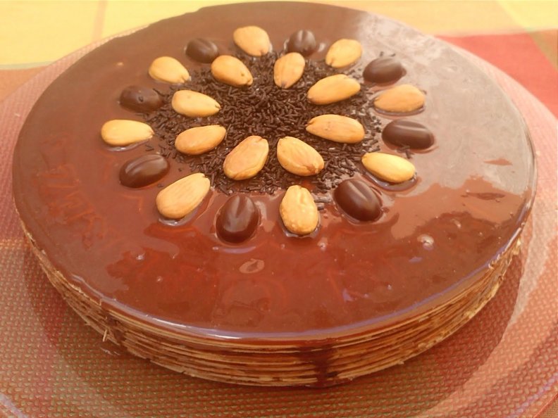 delicious_almond_cake.jpg