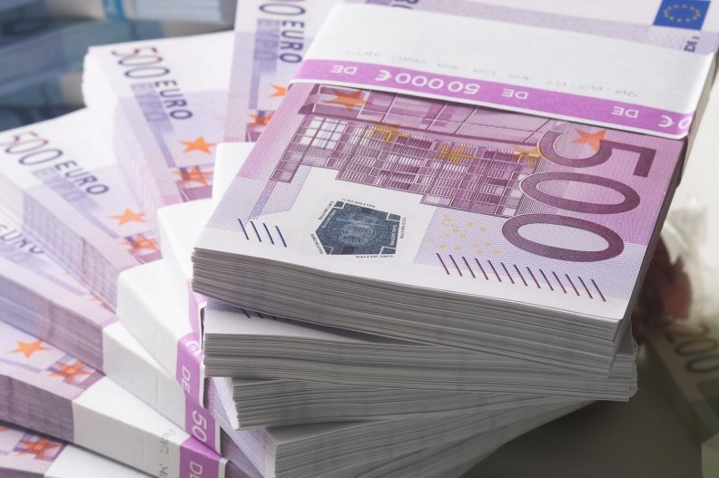 euro_bills.jpg