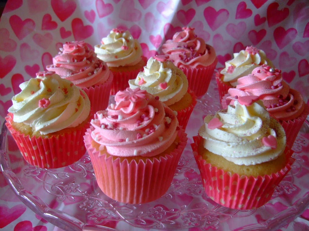 Cupcakes for lovely Marianne (plume_dargent)