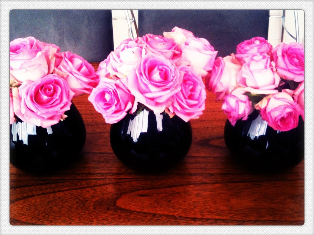 Romantic black vase♥♥♥