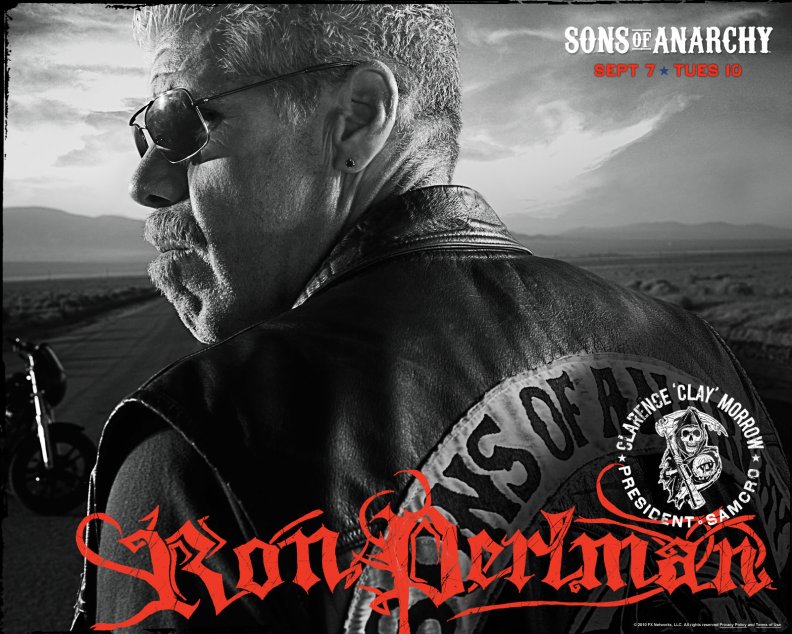 Sons of Anarchy Ron Perlman  Morrow