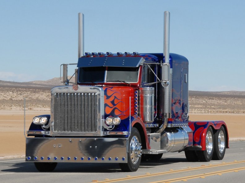 optimus_prime_truck_transformers.jpg
