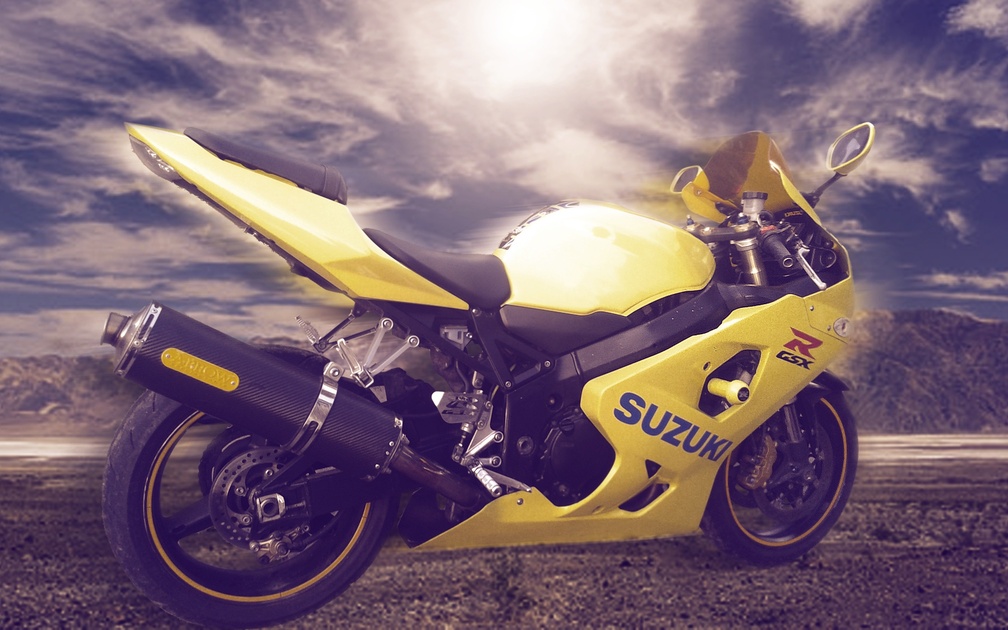 Suzuki Yellow