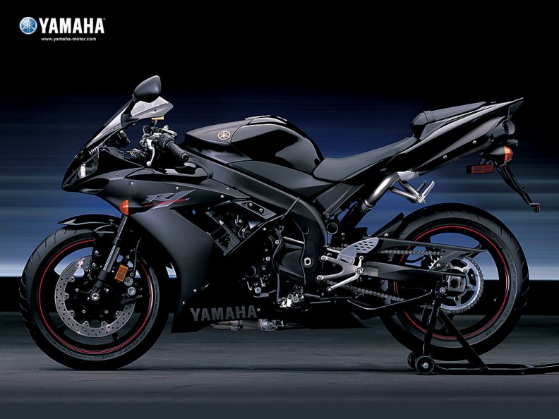 Yamaha Black